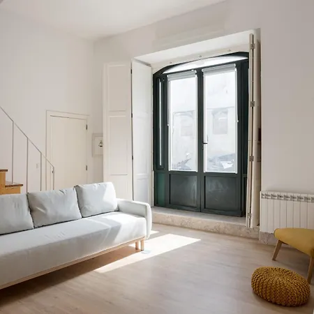 Arroios Loft Retreat Lisbon Mezzanine Apartment